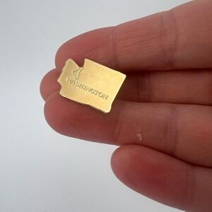 Vintage Avon Washington State Gold Tone Lapel Pin | PNW Souvenir Jewelry